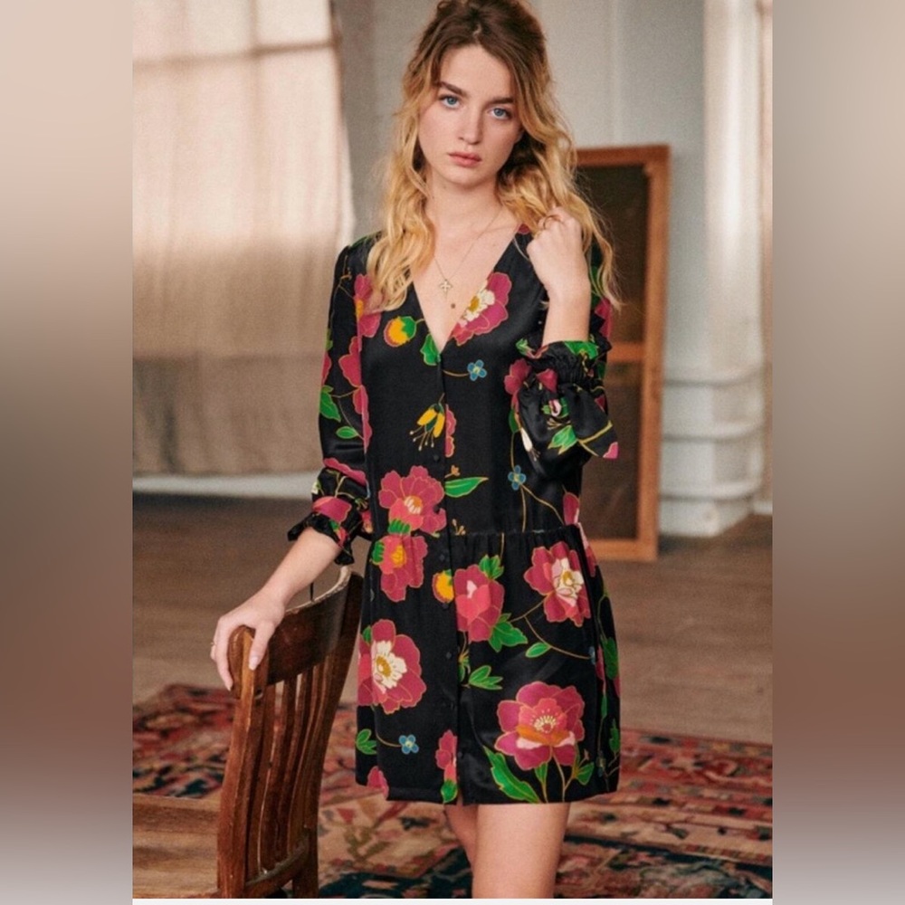 NWT Sézane Sezane Paige in Japanese Printed Flowers Silk Mini Dress 34 / US 2